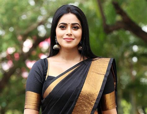 shamna kasim religion|Shamna Kasim (Purnaa) Wiki, Biography, Age,。